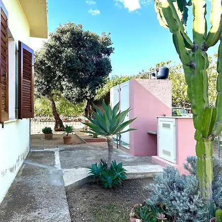 Casa Flores Casa vacanze Tertenìa